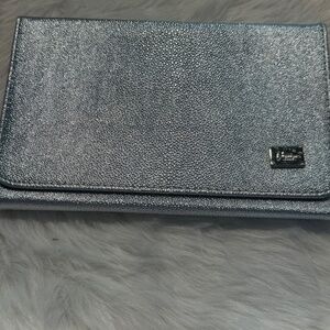 iT Brushes for Ulta Silver Metallic Holder Case